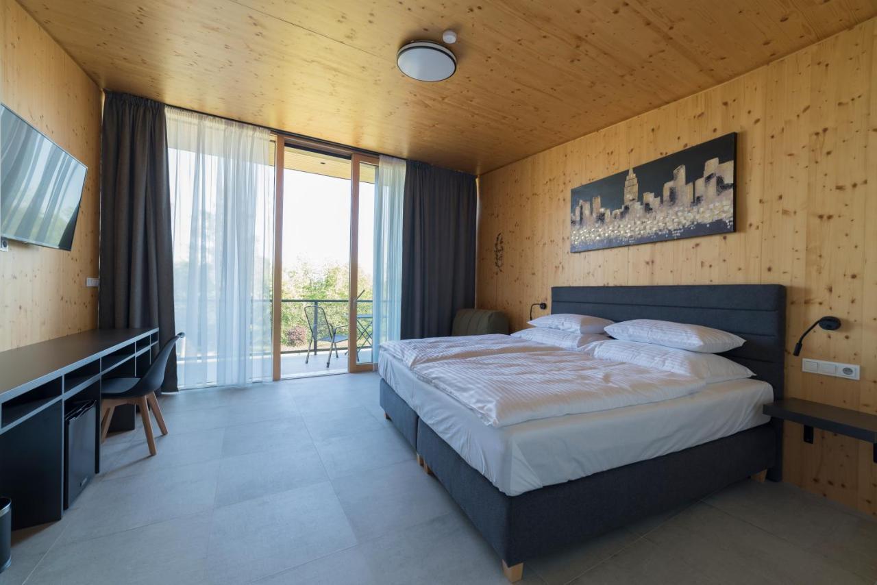 Depandance Hotelu Vitkova Hora Karlovy Vary Esterno foto